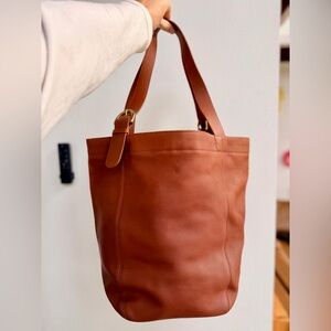 *SOLD* Coach SoHo Tote XL 4082